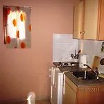 Διαμέρισμα Liogerma Τραπεζάκι